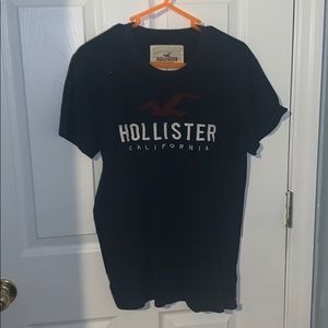 Hollister t-shirt